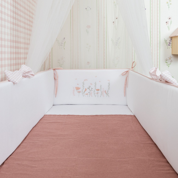 Kit de Berço em Algodão Pima – Protetores 4 Peças Bordado Rosa