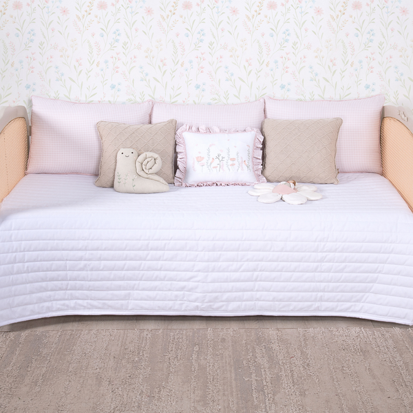 Kit Cama Auxiliar Algodão Pima – Enxoval 05 Peças Bordado e Acolhedor Flores Rosa