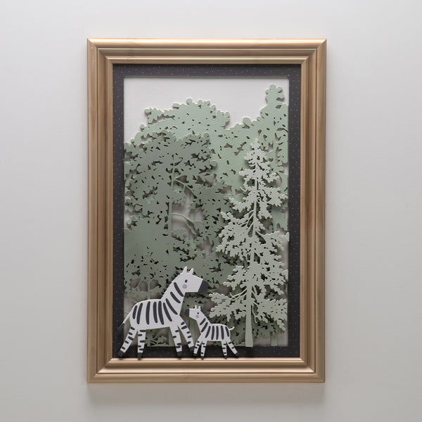 Quadro Decorativo Floresta Listrada - Abraço da Savana